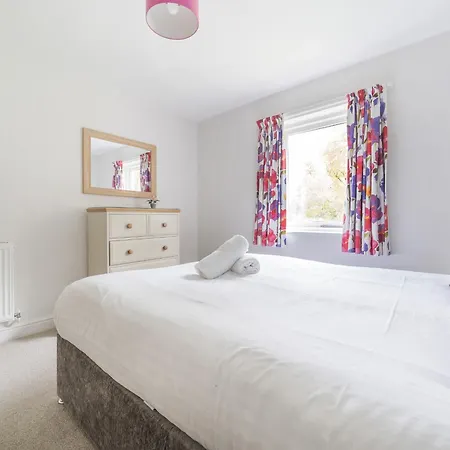 Yew - Woodland Ferienhaus